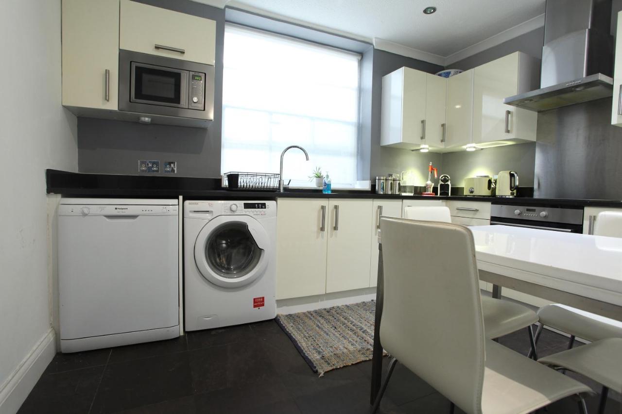 Walk To Notting Hill /Paddington 1 B/R With Patio Apartman London Kültér fotó