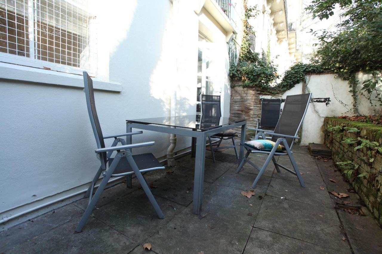 Walk To Notting Hill /Paddington 1 B/R With Patio Apartman London Kültér fotó