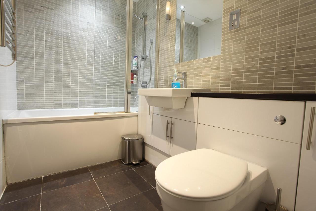 Walk To Notting Hill /Paddington 1 B/R With Patio Apartman London Kültér fotó